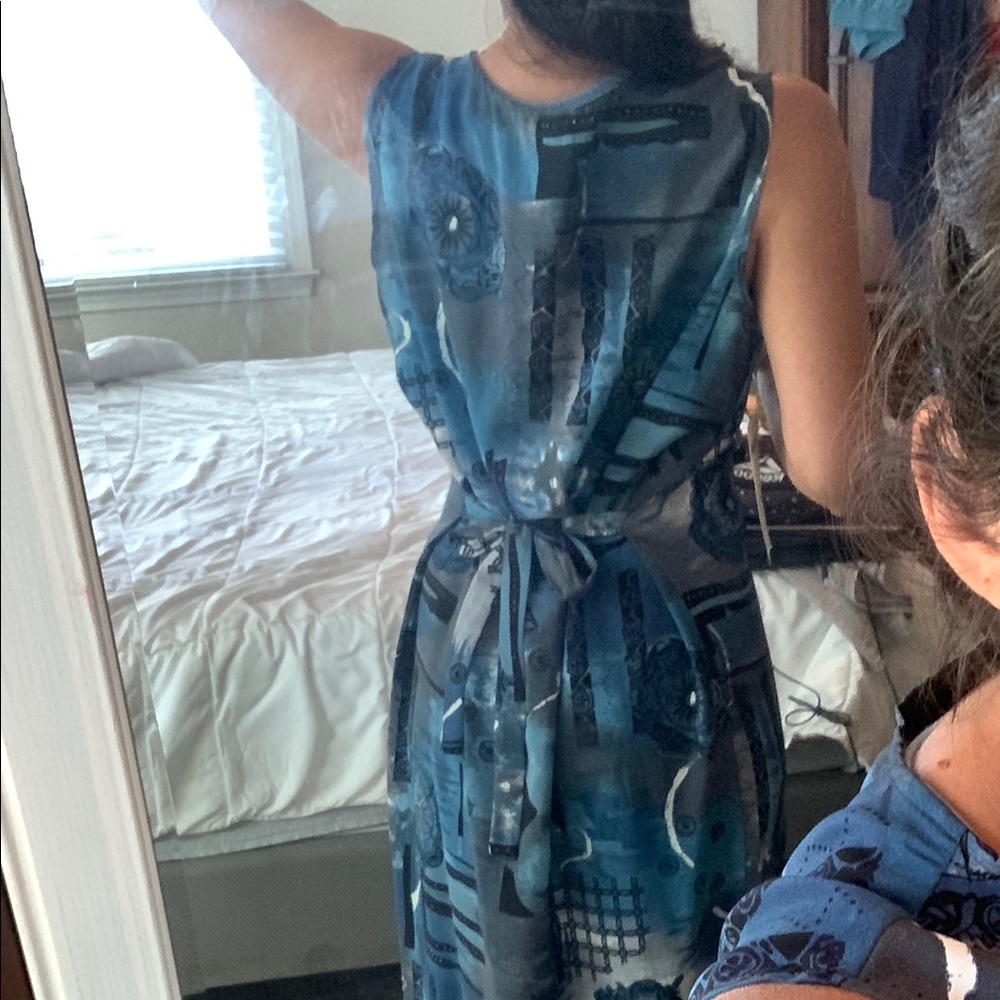 Blue Patterned Maxi Dress - Picture 6 of 8